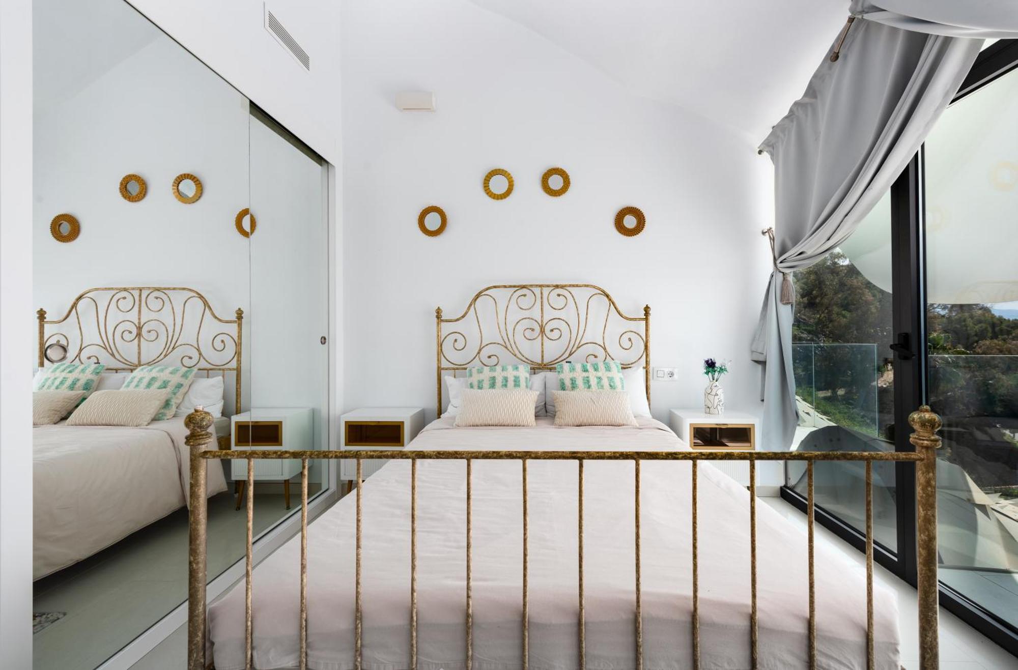 Rentitspain Casa Del Acantilado Piscina Climatizada 살로브레나 외부 사진