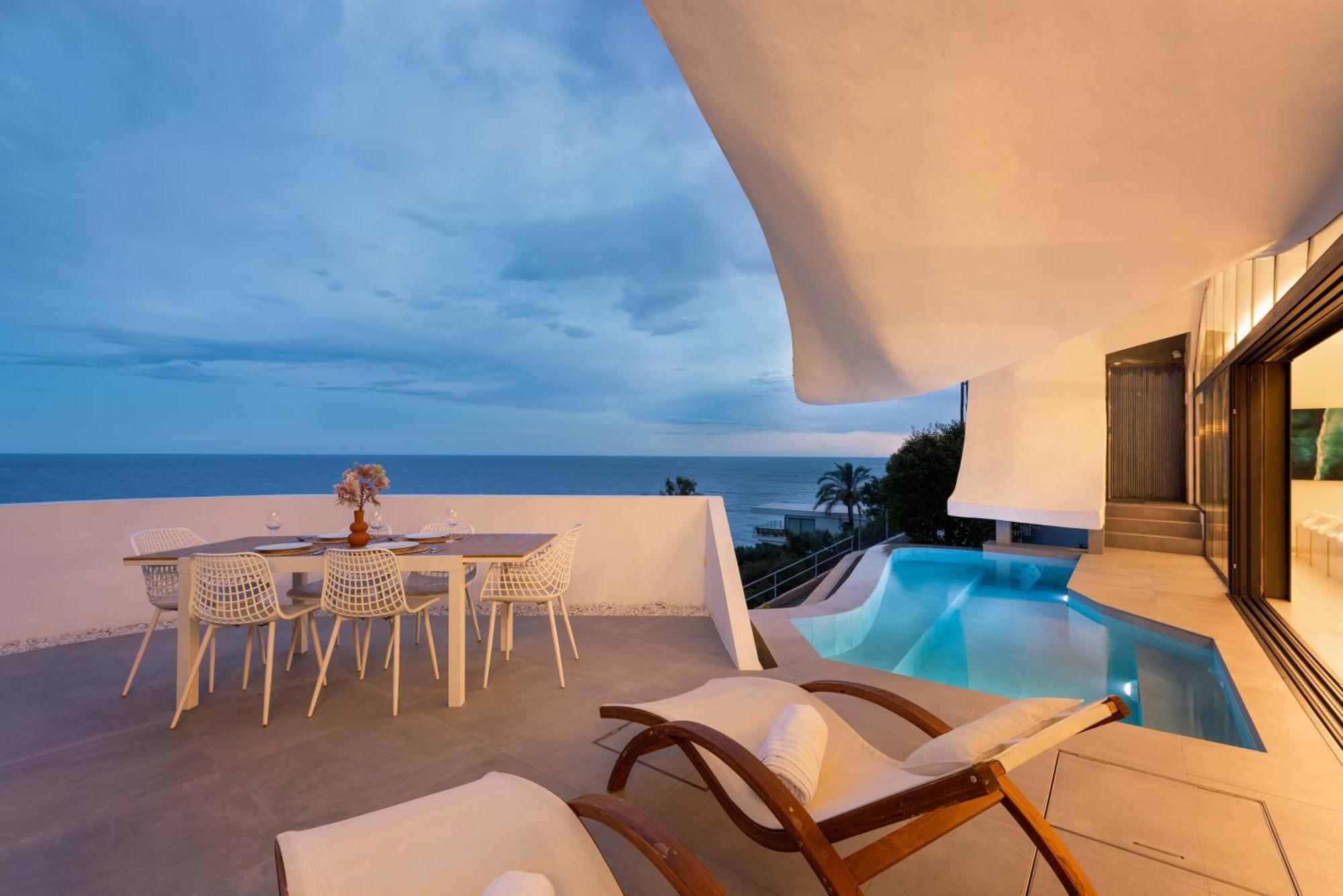 Rentitspain Casa Del Acantilado Piscina Climatizada 살로브레나 외부 사진