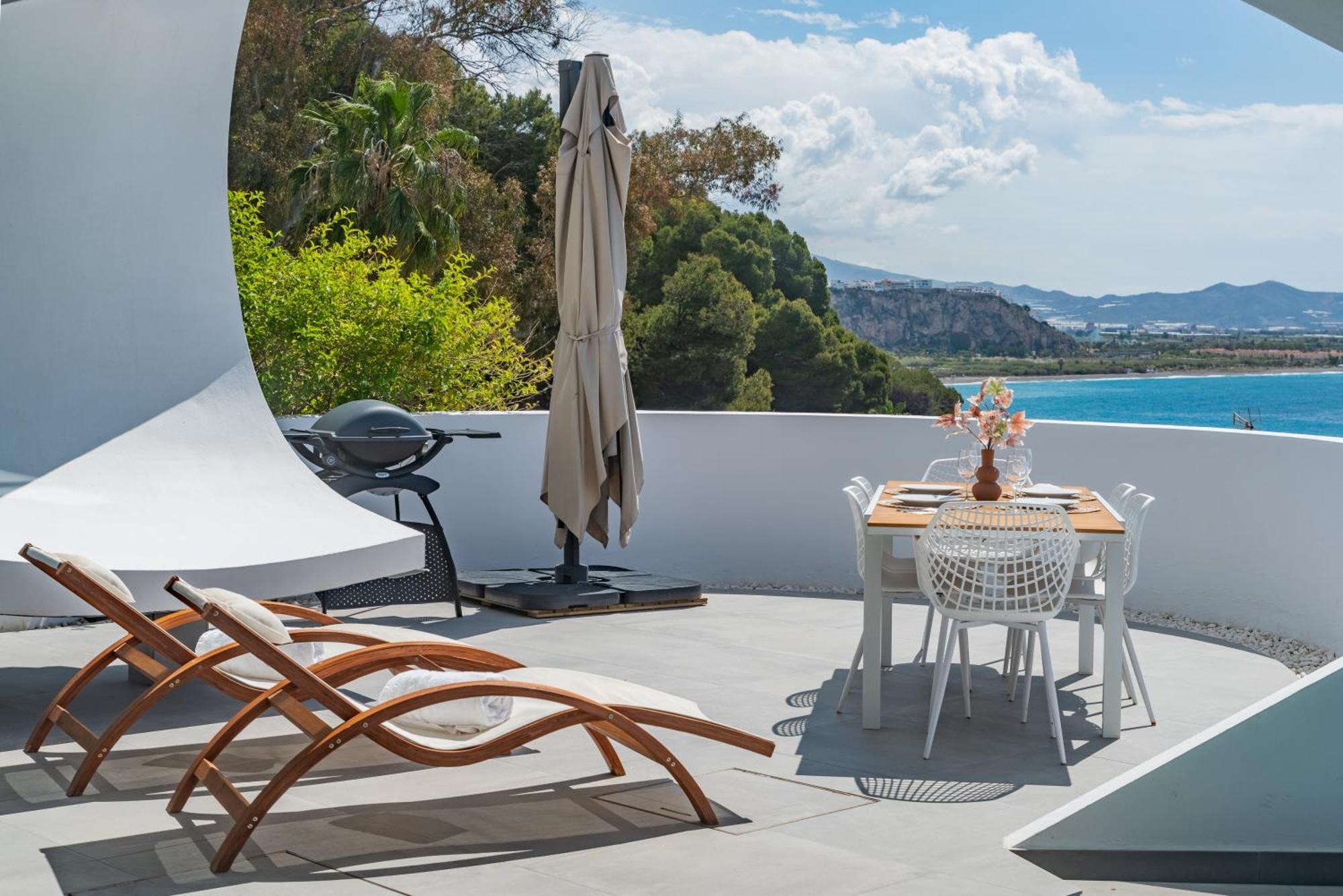 Rentitspain Casa Del Acantilado Piscina Climatizada 살로브레나 외부 사진